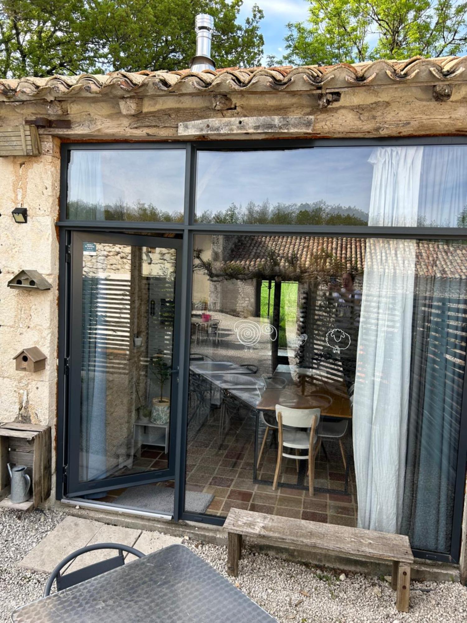Les Fontanelles Du Quercy Blanc Villa Montcuq Bagian luar foto